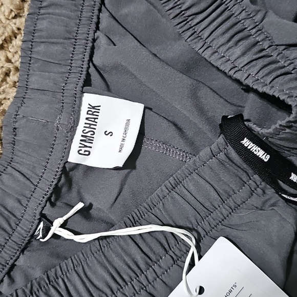 NWT Gymshark Shorts Arrival 5" Slim Fit Small - Picture 5 of 7